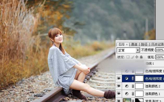 Photoshop为铁轨上的人物加上秋季淡冷色效果教程